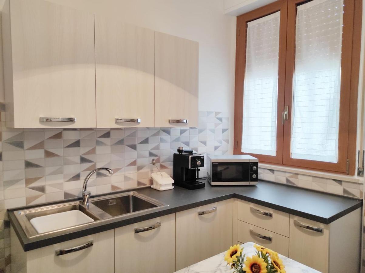 La Colonna Holiday House Apartment เลชเช ภายนอก รูปภาพ
