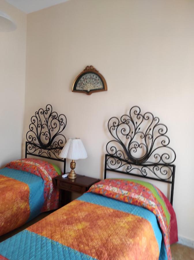La Colonna Holiday House Apartment เลชเช ภายนอก รูปภาพ