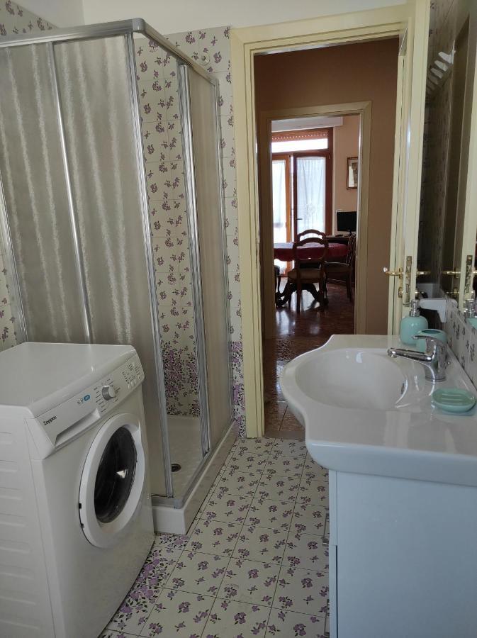 La Colonna Holiday House Apartment เลชเช ภายนอก รูปภาพ
